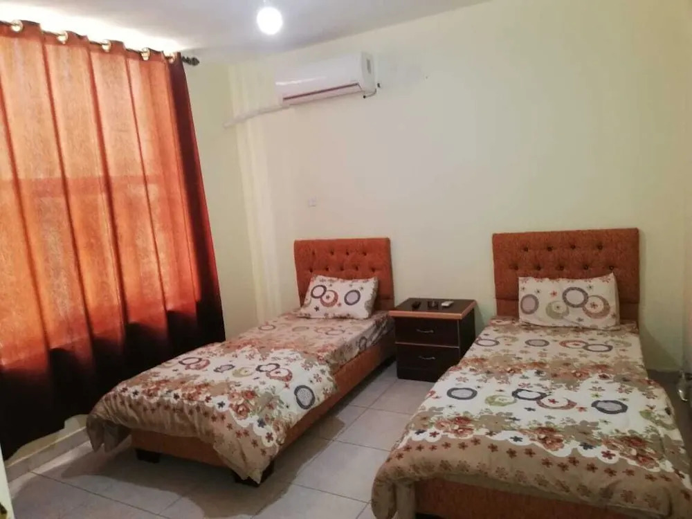 Star Night apartment hotel