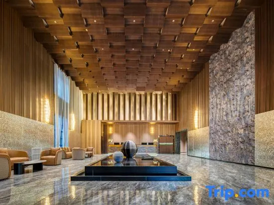M Hotel