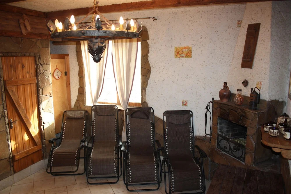 Inn Khlibodarskiy