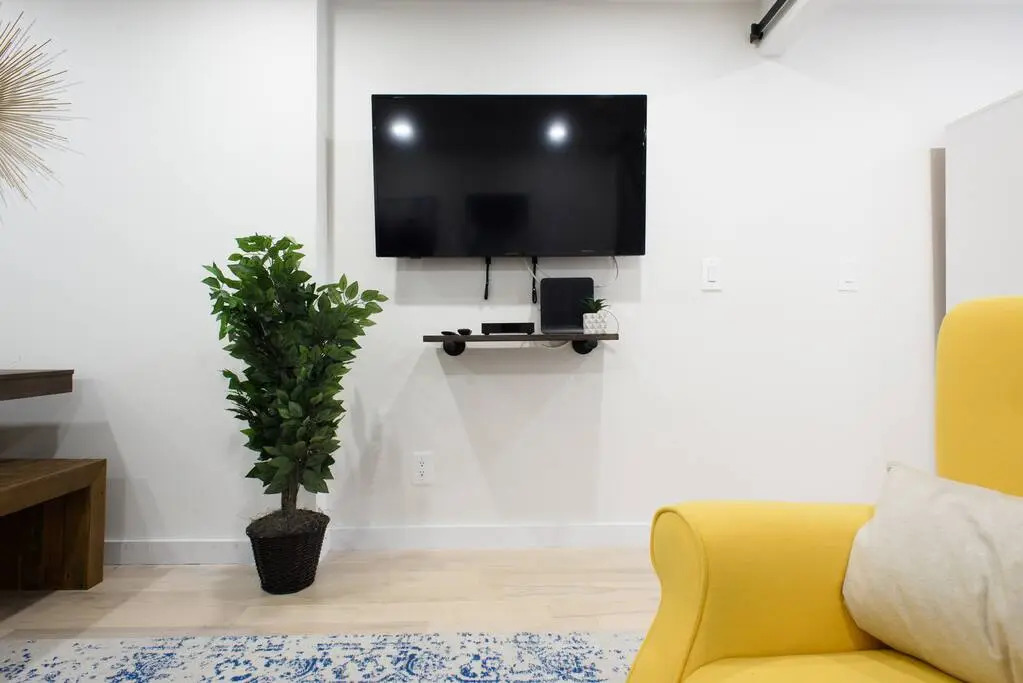 75-4a Brand new 3BR Prime UES W D in Unit