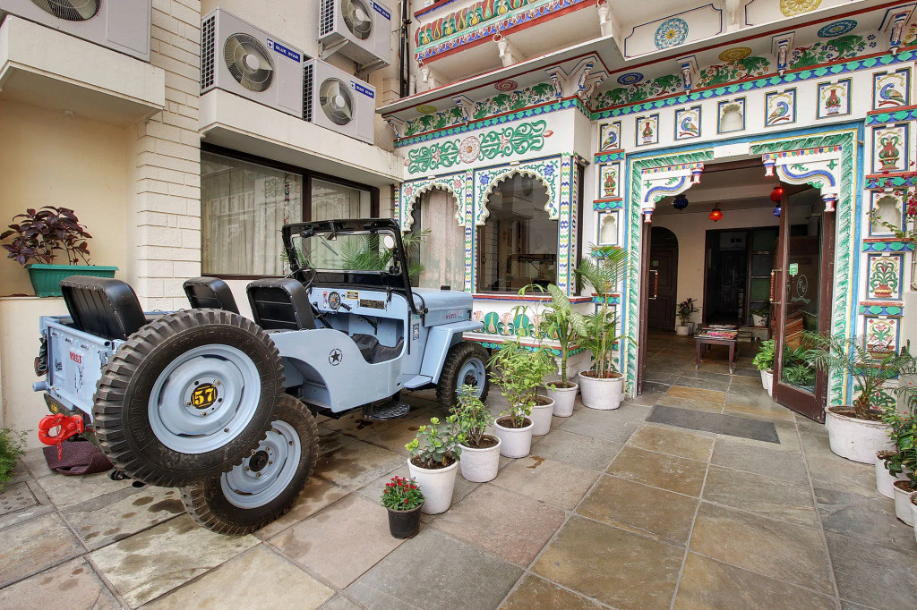 Panna Vilas - A Lake Facing Boutique Hotel