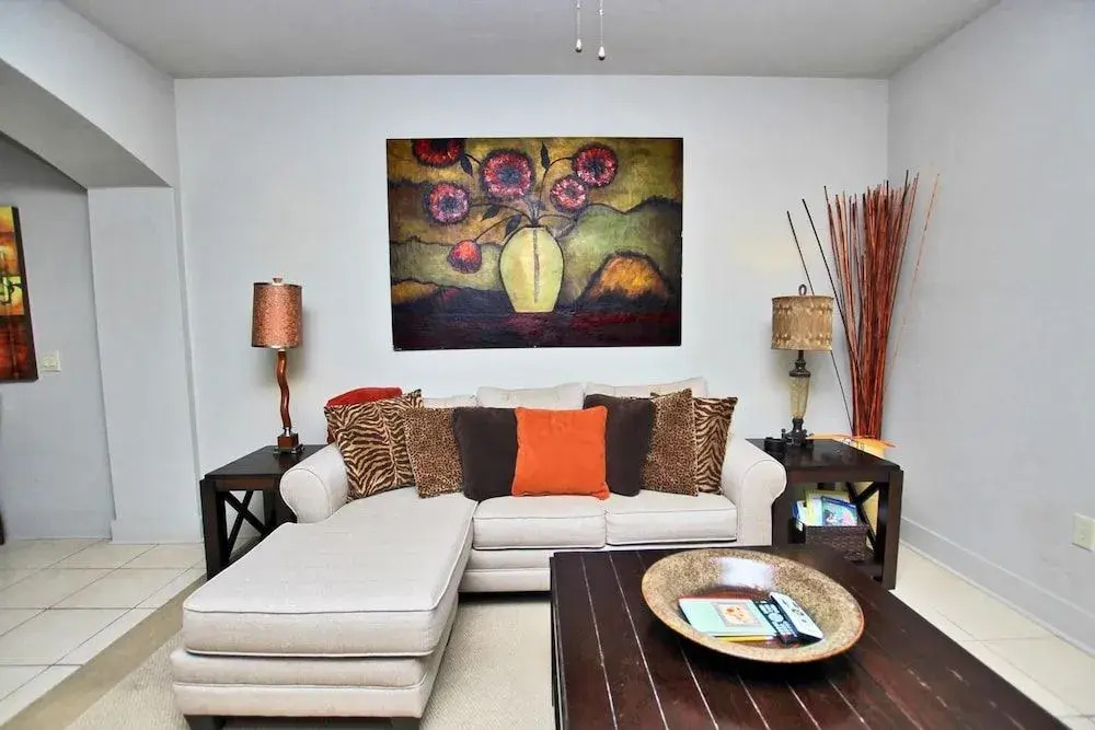 Emerald Greens 1102 - 1 Br condo