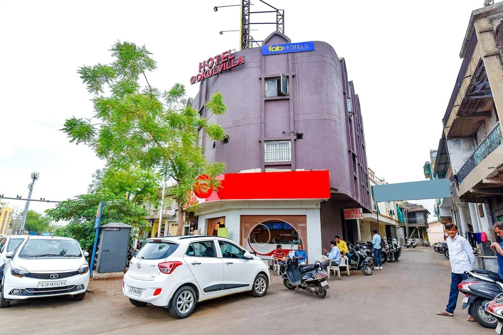 Hotel Gokul