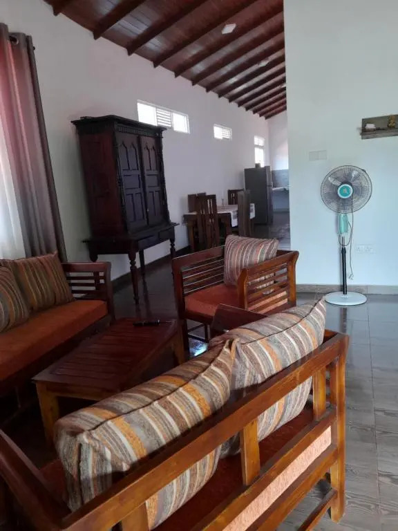 Thiven's Home Stay