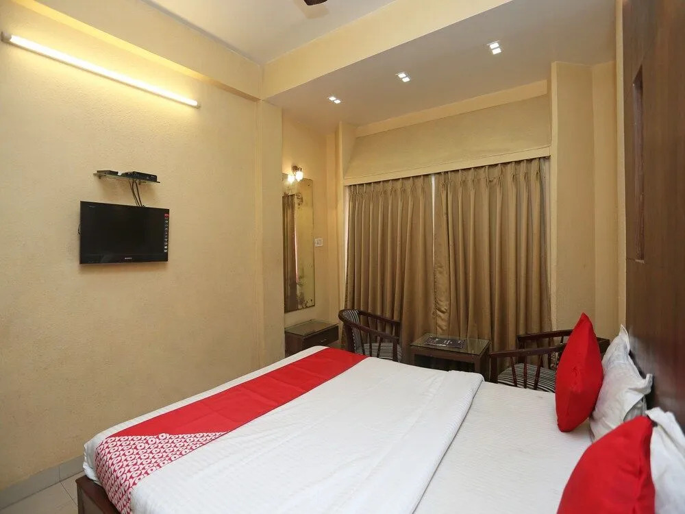 OYO 26968 Hotel Aditya International