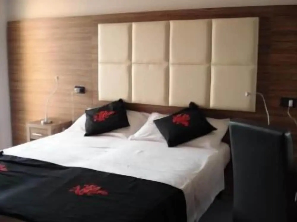 Hotel Alba