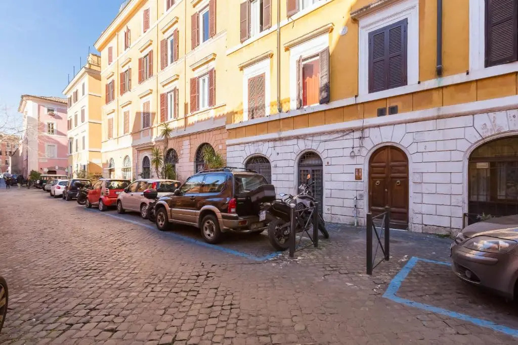 Trastevere Suite-Mattonato