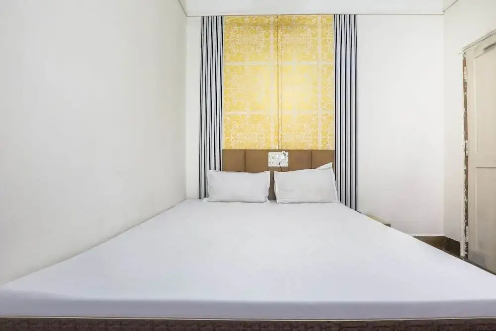 Hotel Priti International by OYO Rooms