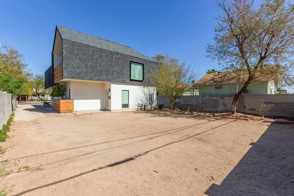 Historic Garfield Industrial 1 BR Minutes to DT PHX