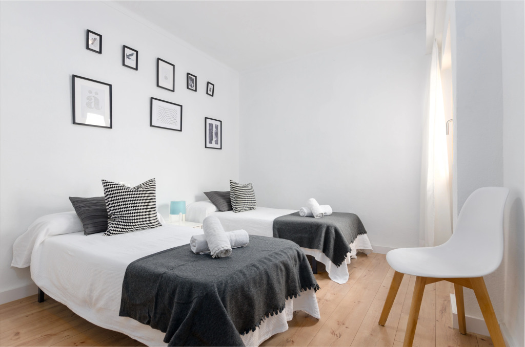 Port Apartments