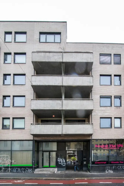 StayPlus Apt In Trendy Area WBalcony