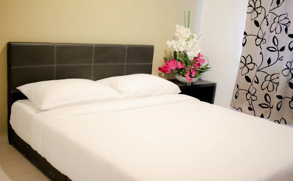 We Hotel