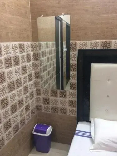 Hotel KR Near Golden Temple