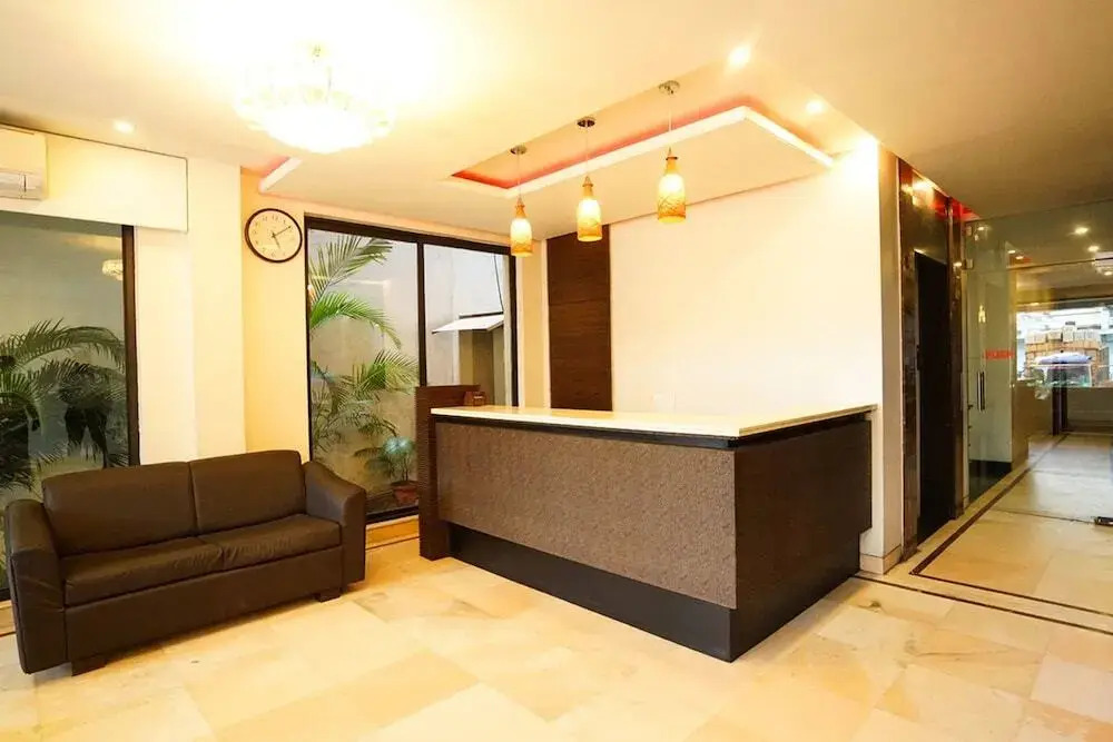 Hotel Raipur Inn