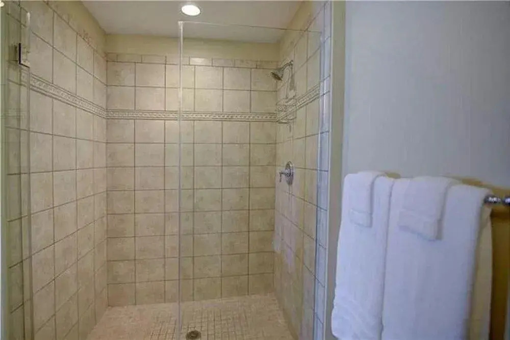 Sterling Breeze 204 - 1641903 - 1 Br Condo