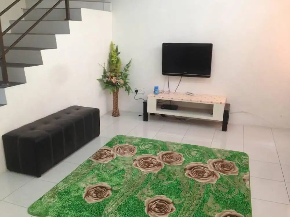 Homestay Ira Jaya - 4 Unit Rumah