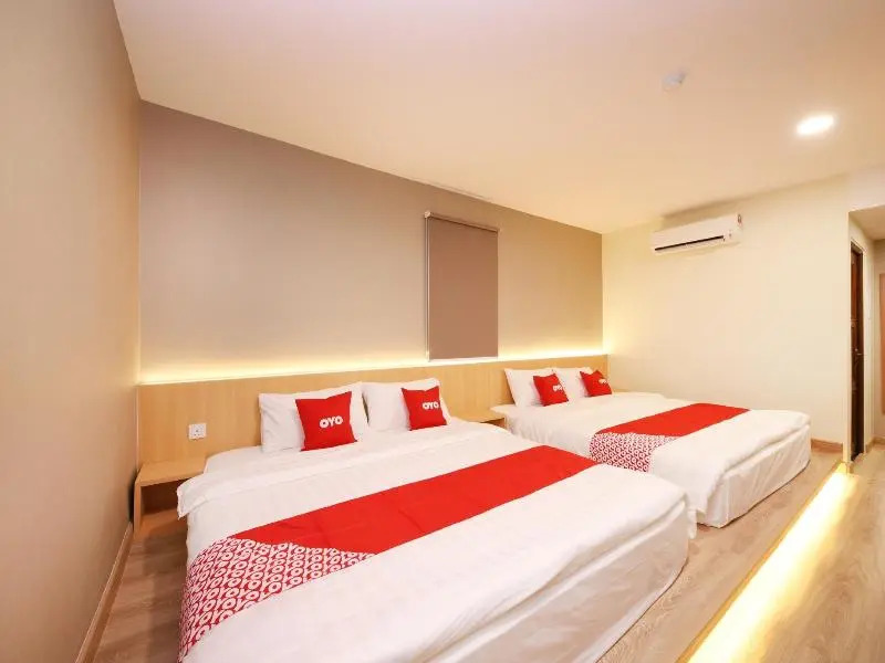 Oyo 89420 Hotel 101