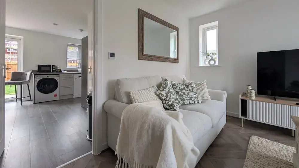 Cotswold Green - Sleeps 5 - Free EV Charge