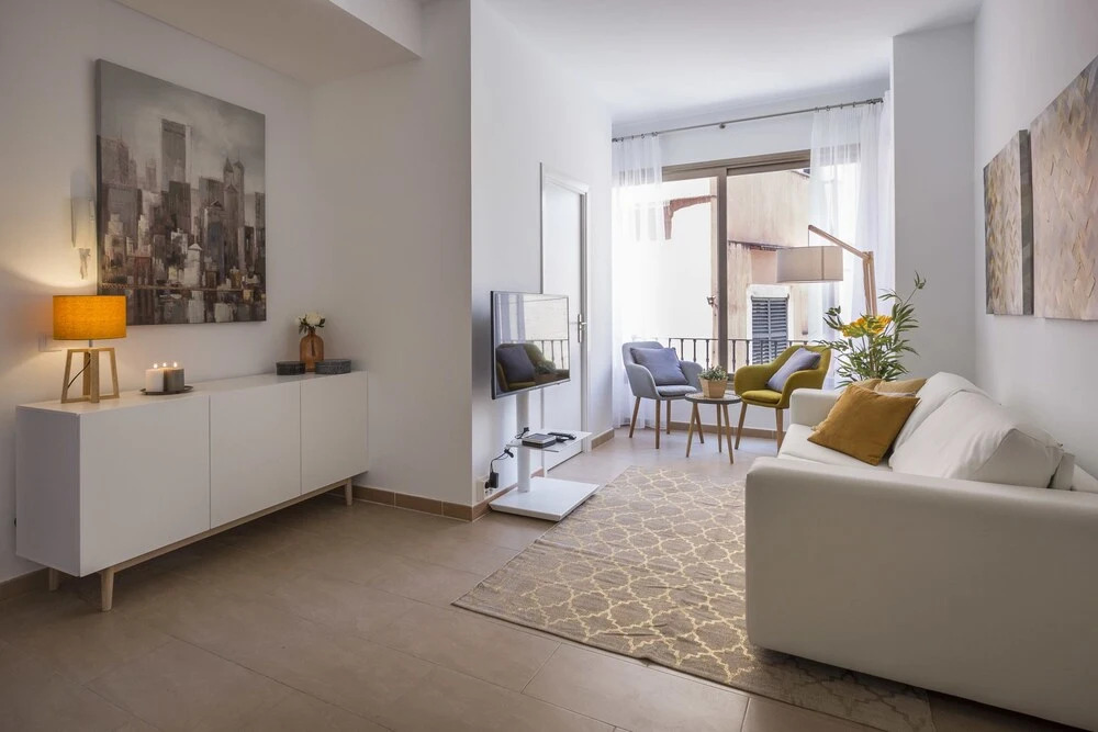Residence by G Confraria de Sant Miquel 2
