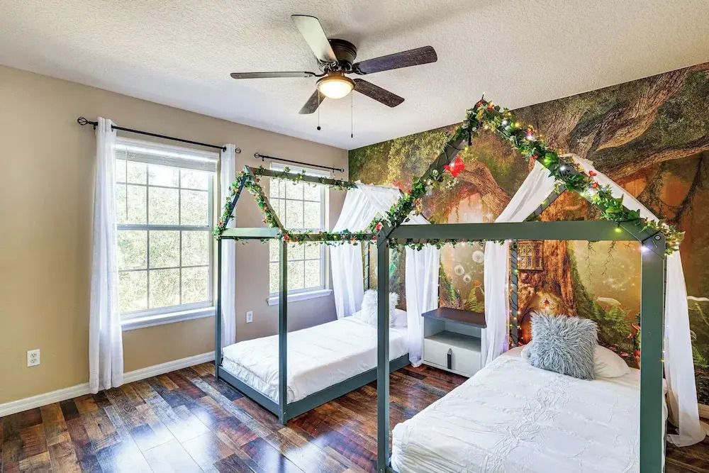 9 Mi to Disney: Davenport Home w/ Pool & Game Room
