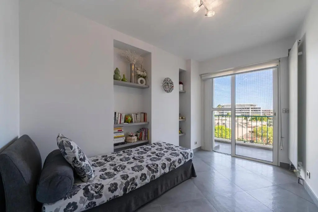 Brand new two bedrooms on the Croisette