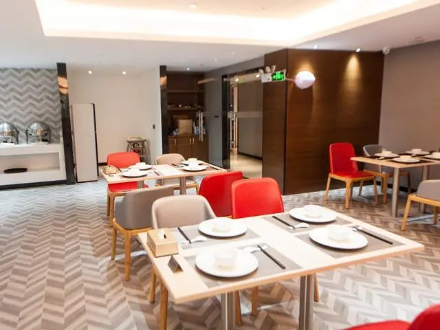 Borrman Hotel Zhongshan Henglan Xiyong