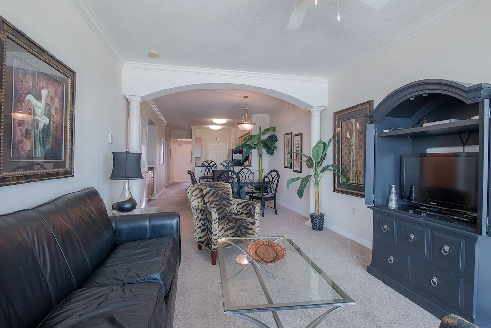 Legacy Towers-Legacy I 803
