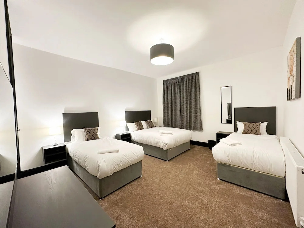 Mulberry Aparthotel