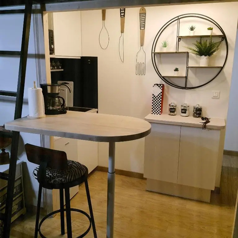 Studio- Nice Mont Boron, Piscine Sur la Residence
