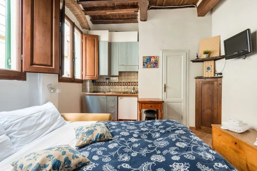 Mini Studio in the Heart of Florence