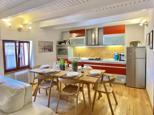 Romantic maisonette