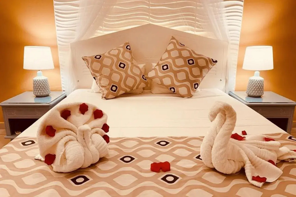 Tropicana Suites