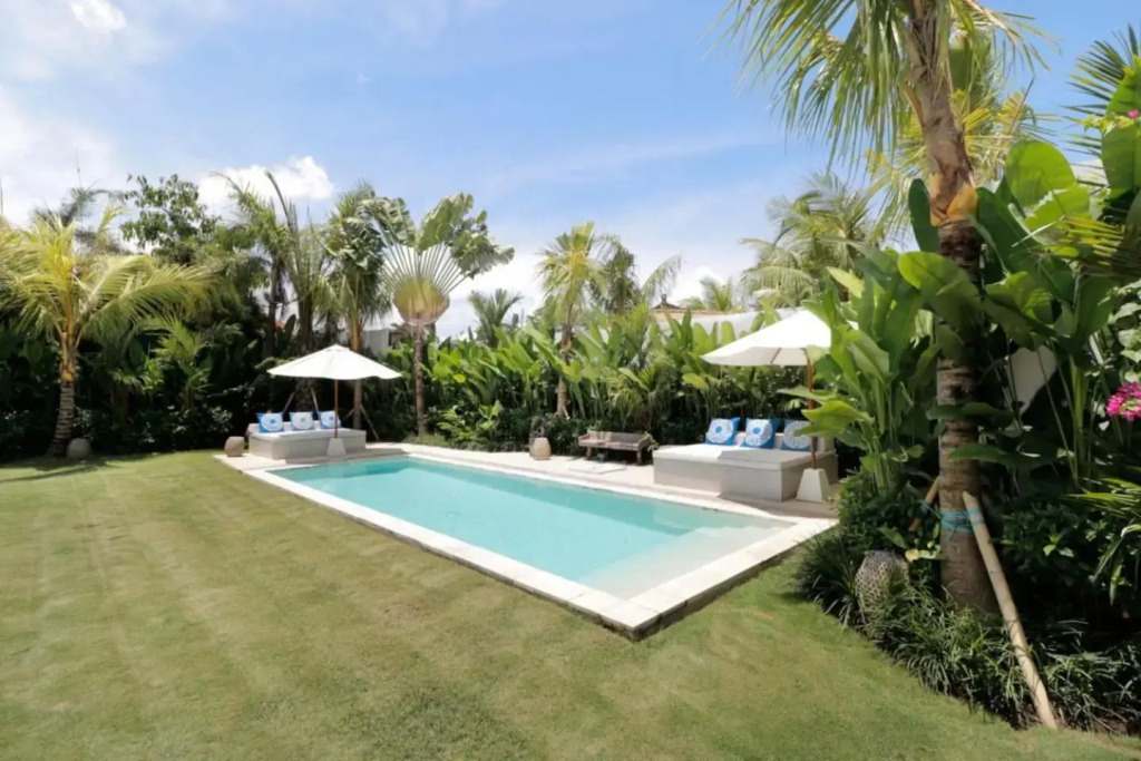 Amazing 3 Bedrooms Villa Canggu