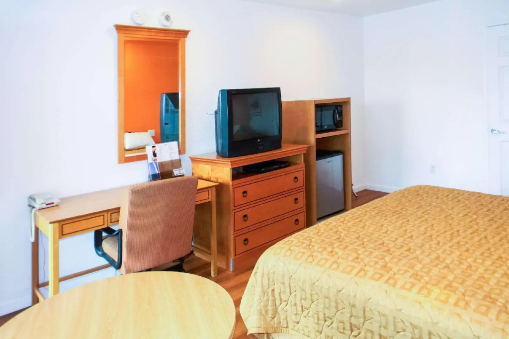 Rodeway Inn Alameda-Oakland