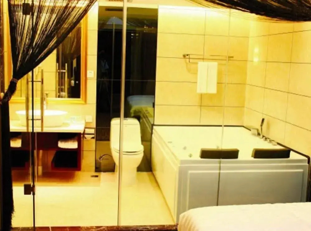 Qingdao Jinkai Bussiness Hotel