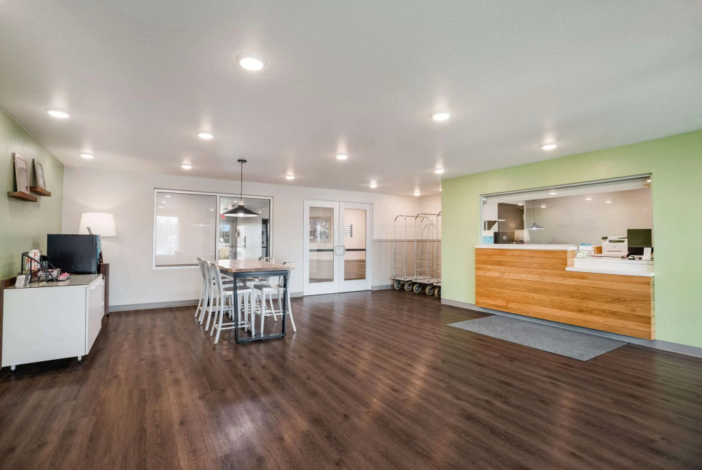 WoodSpring Suites Sulphur - Lake Charles