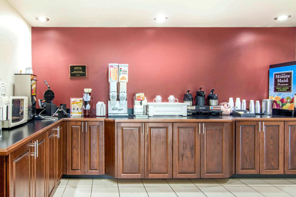Rodeway Inn