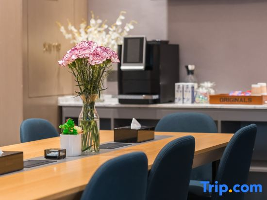 Homeinn Selected Hotel (Chuxiong Lufeng Jinshan Ancient Town)