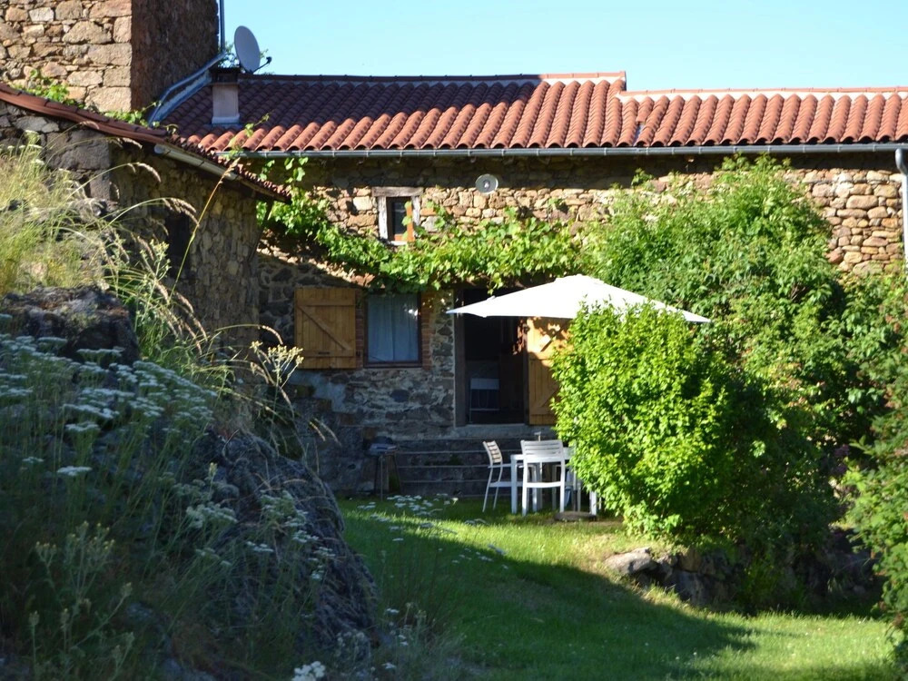 Hideaway in Villeneuve-dAllier