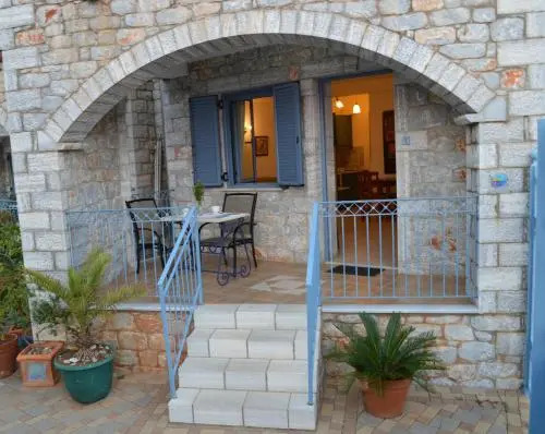 Taletos Apartments & Studio