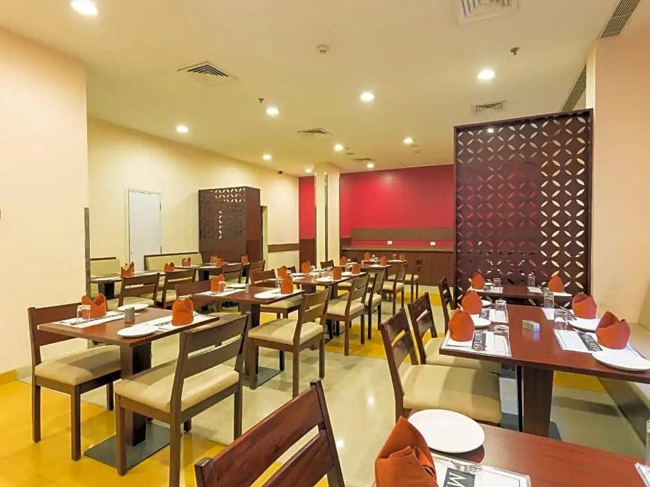 Ginger Hotel - Noida 63