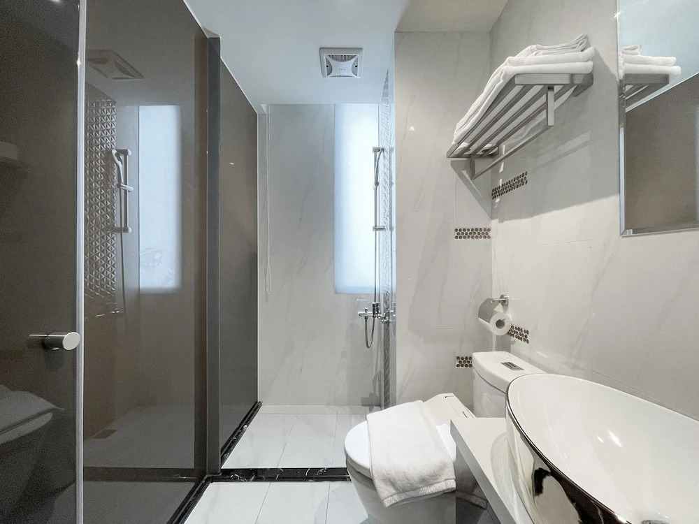 CHECK inn Taichung Qinghai