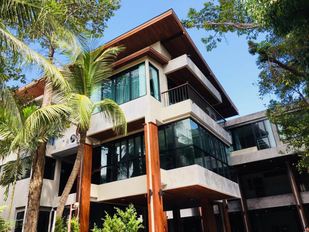 J4 Samui Hotel - Chaweng Beach