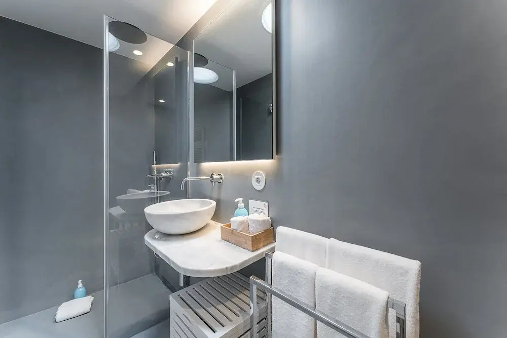 GuestReady - Sliding Doors
