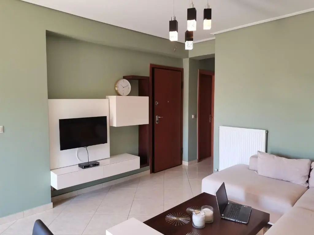 Quiet apartment in a private house