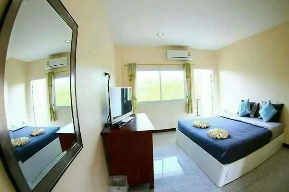 Sangkla Resort