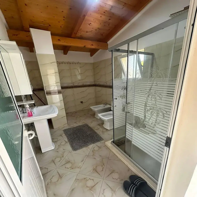 Kurora e Gjelber Resort