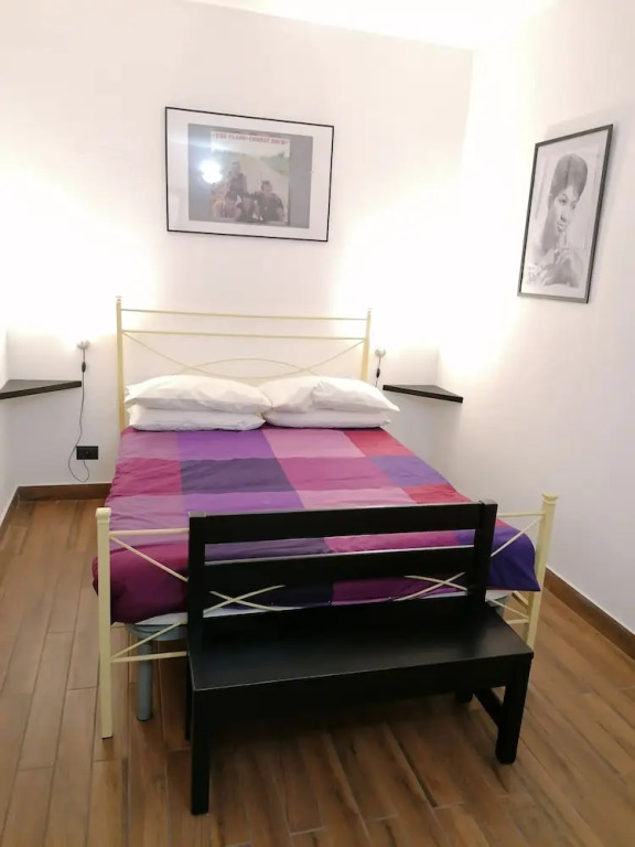 C-Side home & music