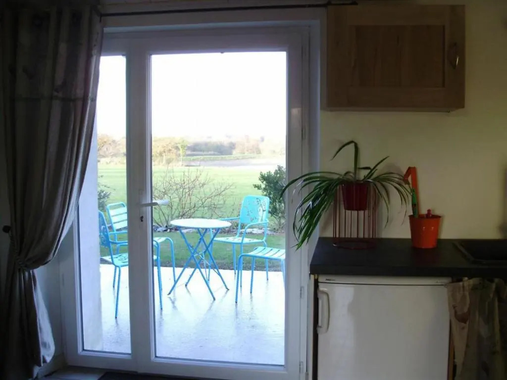 Gîte authentique avec cheminée, terrasse privée, accessible PMR, pêche et activités ULM - Vendée - FR-1-426-431