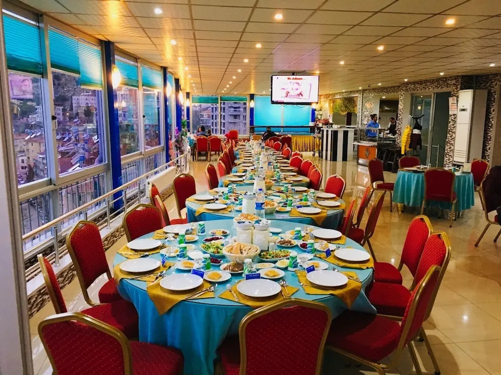 Konerkon Otel Plaza